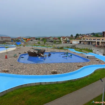 Neda Lux 5 Nocenja, Sesto Gratis Daire *